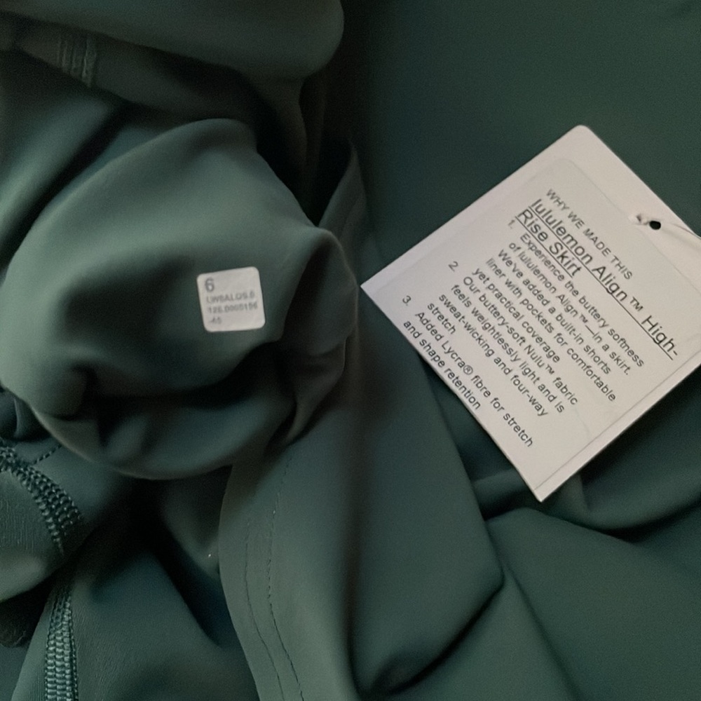 Lululemon Deep Marina Align Skirt Size 6 - Picture 9 of 9